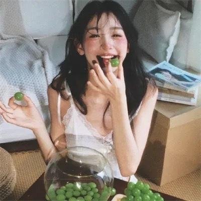 芙蓉女